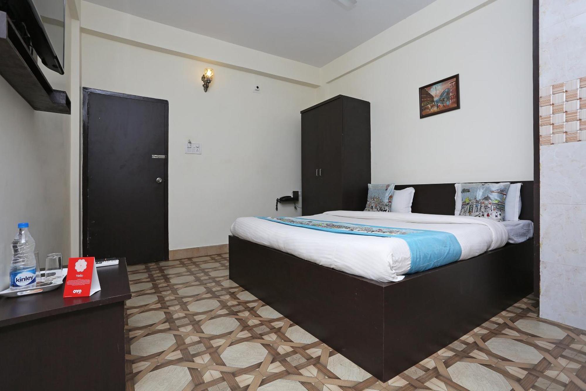 Oyo Stellar Resort Bhuvanesvar Kültér fotó